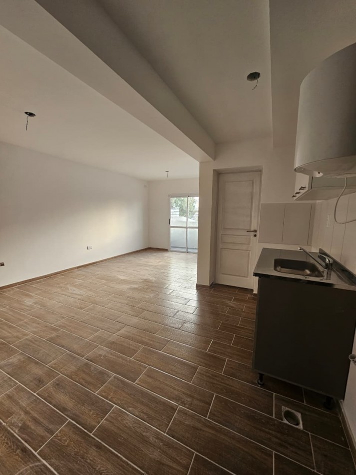 SE ALQUILA DEPARTAMENTO MONOAMBIENTE A ESTENAR ZONA UNER