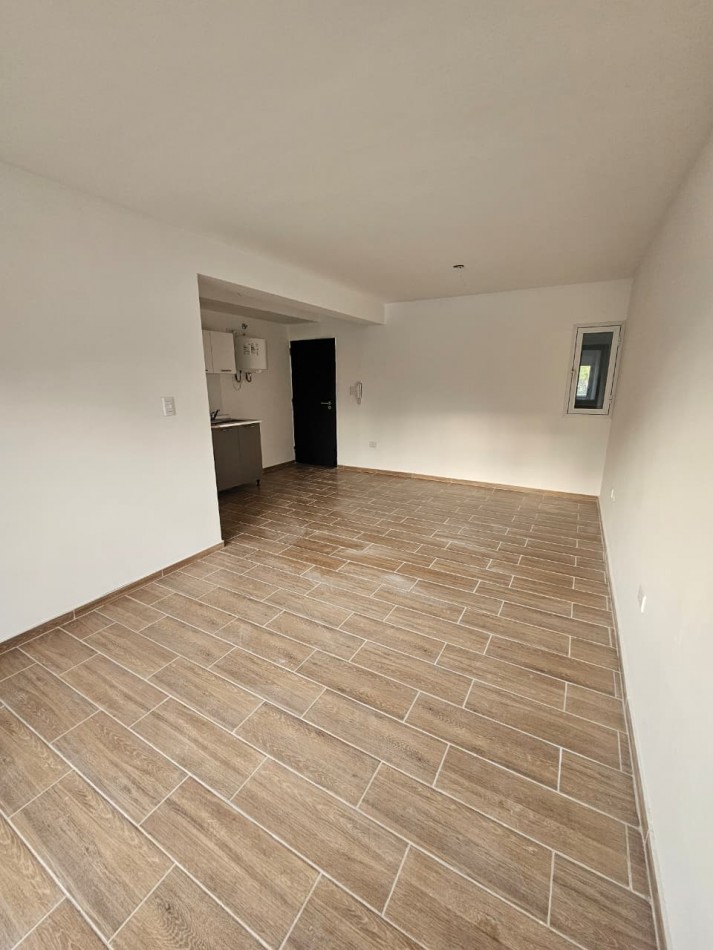 SE ALQUILA DEPARTAMENTO MONOAMBIENTE A ESTENAR ZONA UNER