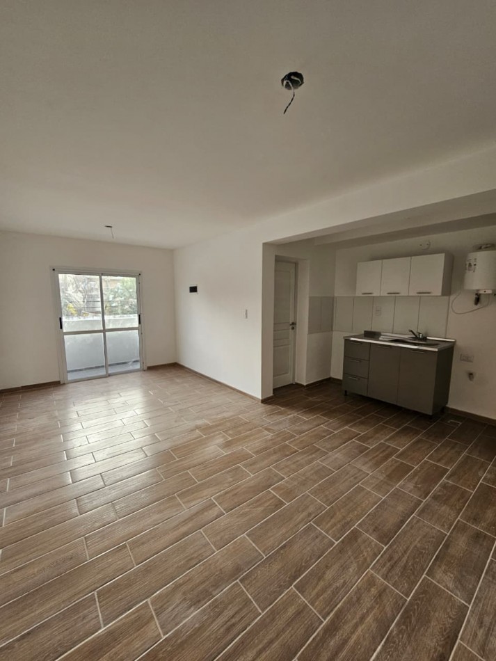 SE ALQUILA DEPARTAMENTO MONOAMBIENTE A ESTENAR ZONA UNER