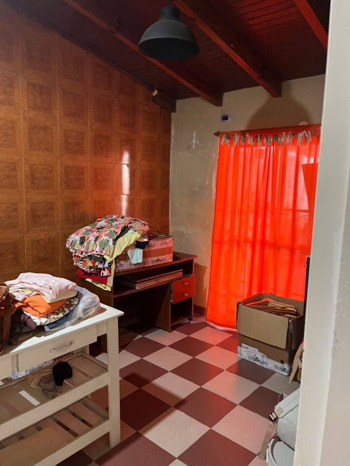Vendo Casa 3 dorm, doble cochera , Pileta y Quincho