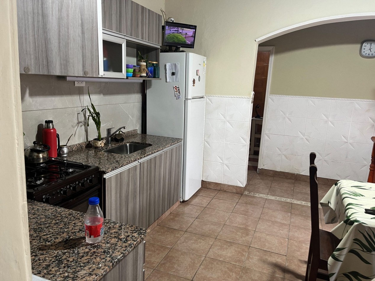 Vendo Casa 3 dorm, doble cochera , Pileta y Quincho