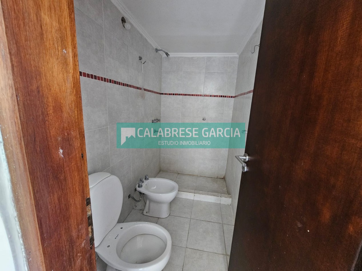 SE VENDE DEPARTAMENTO ZONA SHOPING DEL PARANA