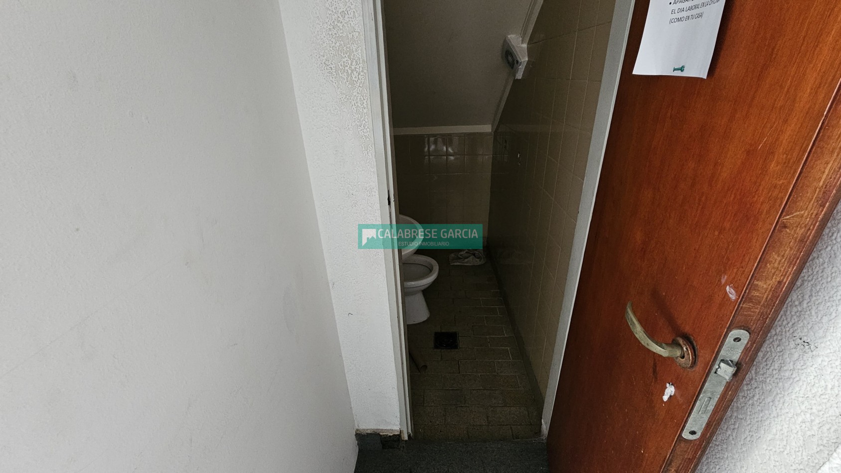 SE ALQUILA LOCAL COMERCIAL U OFICINA ZONA TRIBUNALES O CASA DE GOBIERNO
