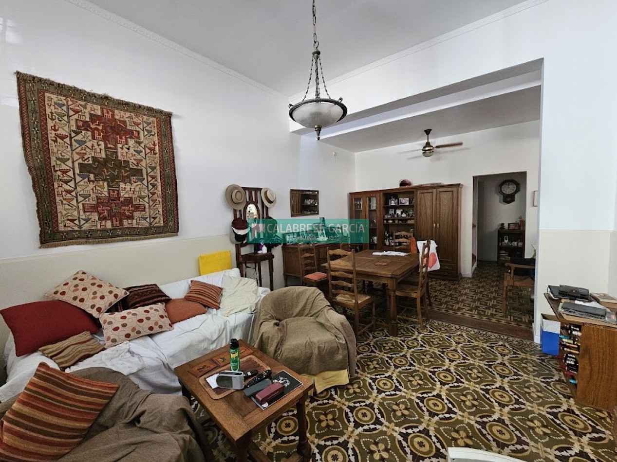SE VENDE CASA ZONA CENTRO LISTA PARA ENTRAR A VIVIR