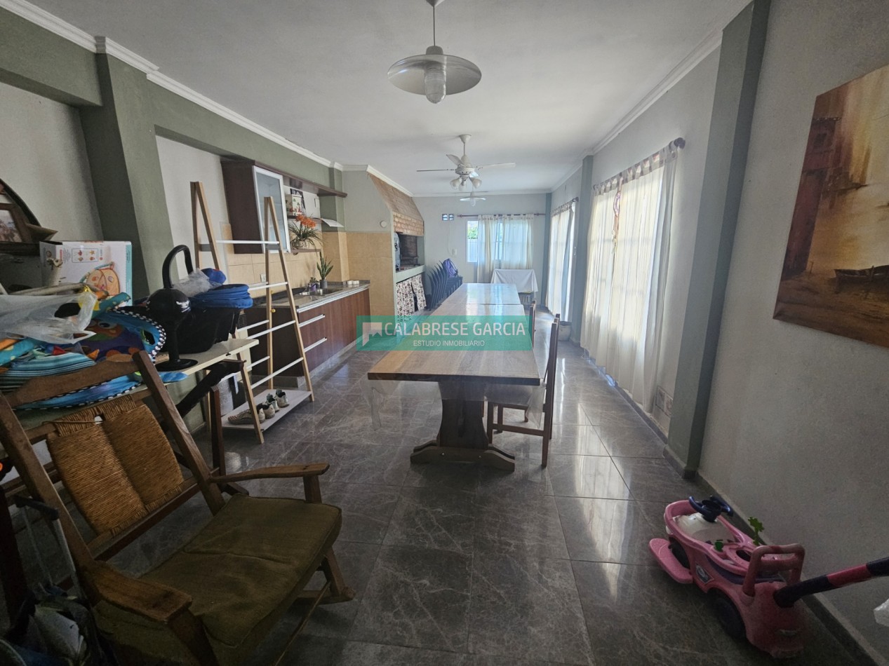 Se vende casa  familiar lista para entrar a vivir de 4 dormitorios