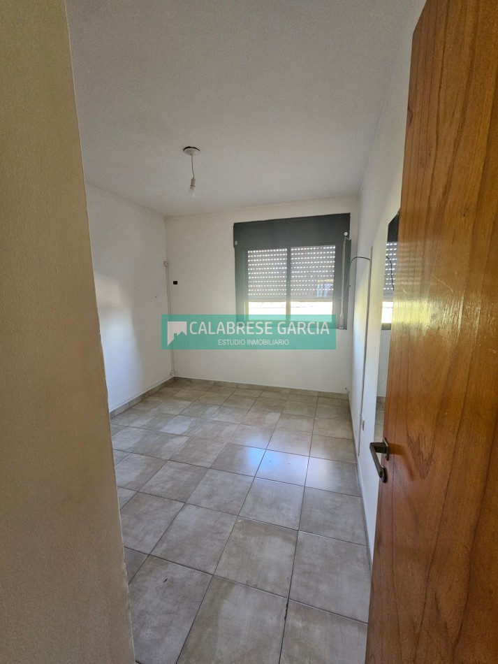 Se alquila departamento de 2 dormitorios 