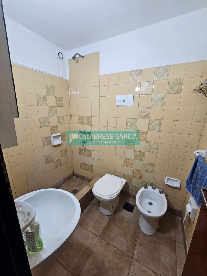 Se alquila departamento de 2 dormitorios 