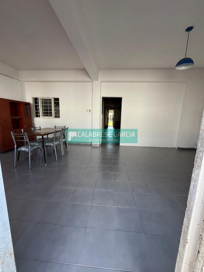 Alquilo casa  amoblada sobre Garrigo casi Miguel David
