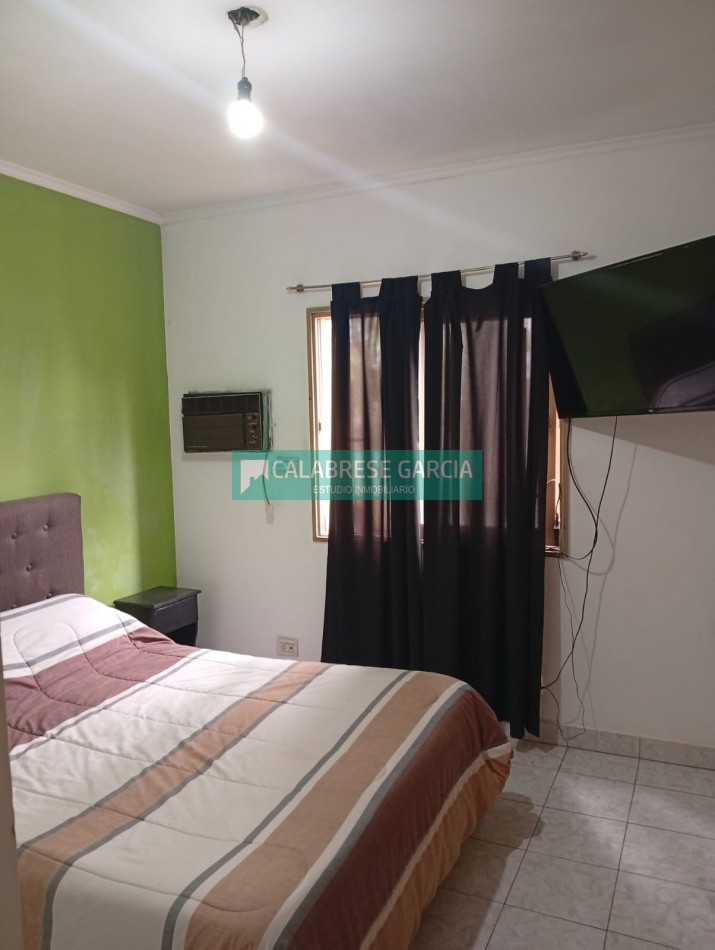 Se vende departamento 3 dormitorios con cochera zona centro