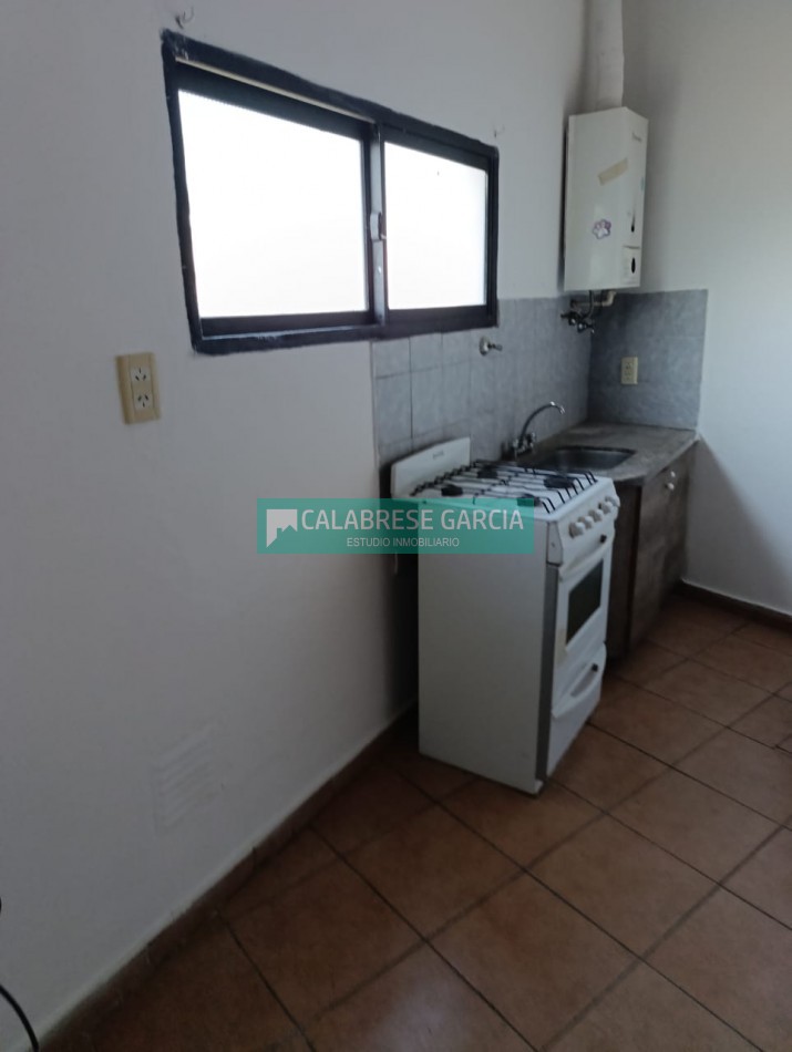 Se vende departamento de un dormitorio zona supermercado Plaza Vea