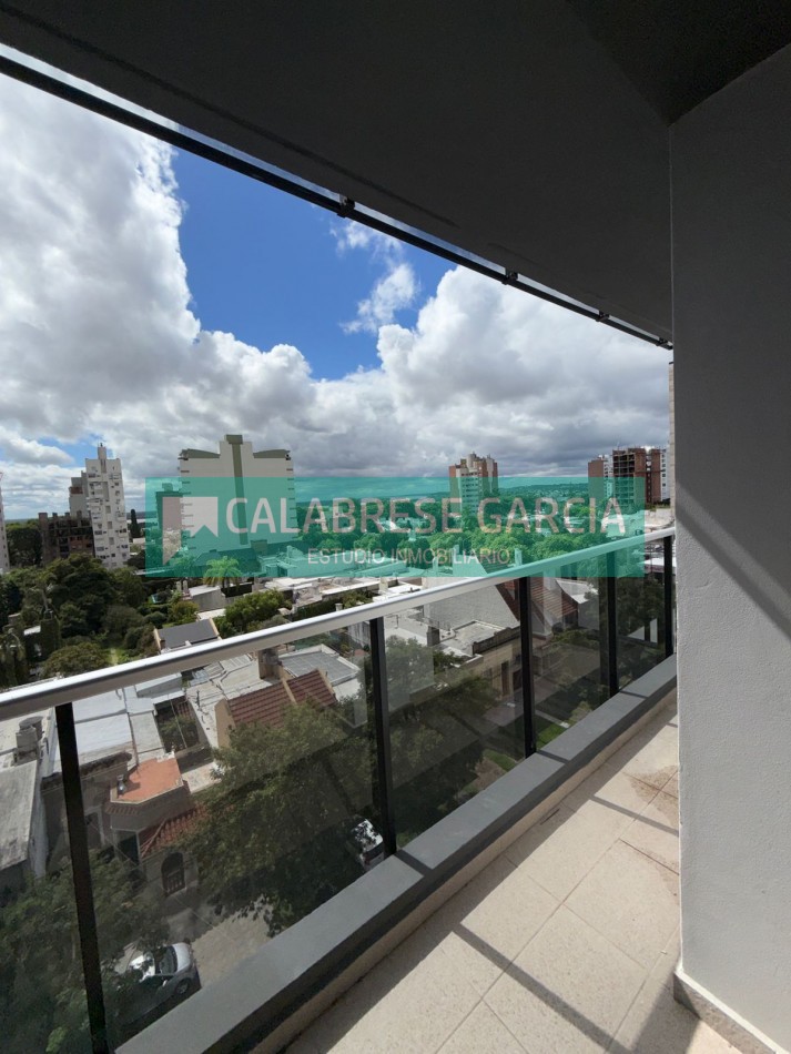 En venta departamento de un dormitorio zona parque , con cochera! 