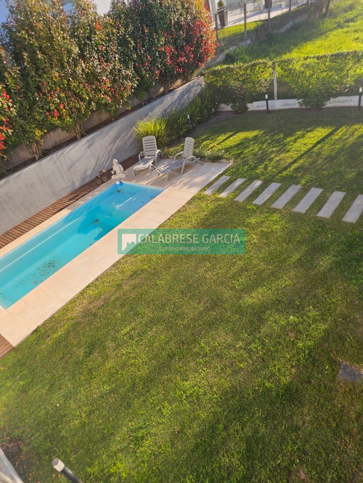 SE VENDE CASA ZONA ACCESO NORTE