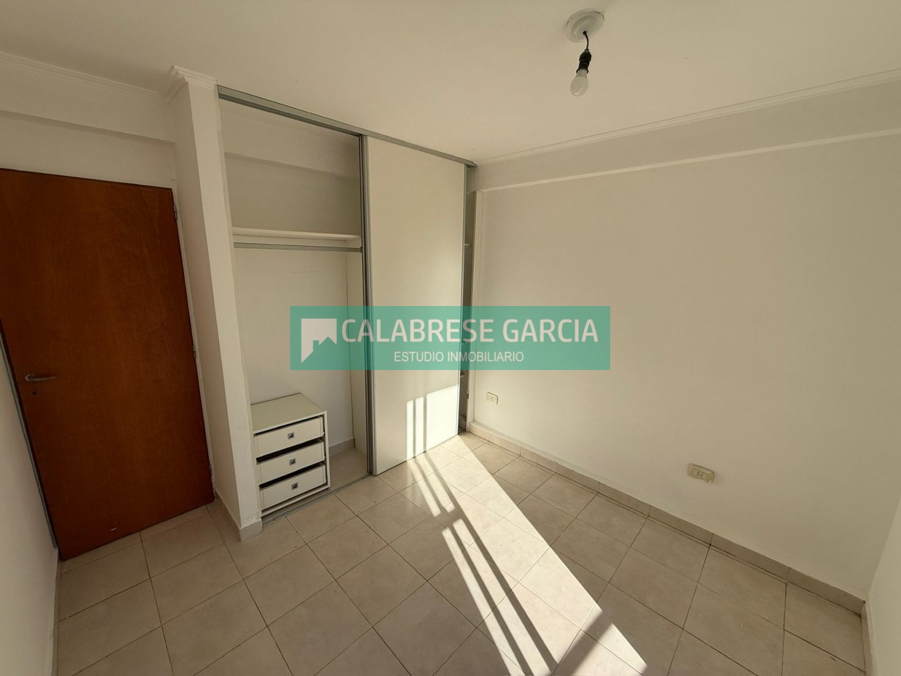 Se vende departamernto de dos Dormitorios zona centro 