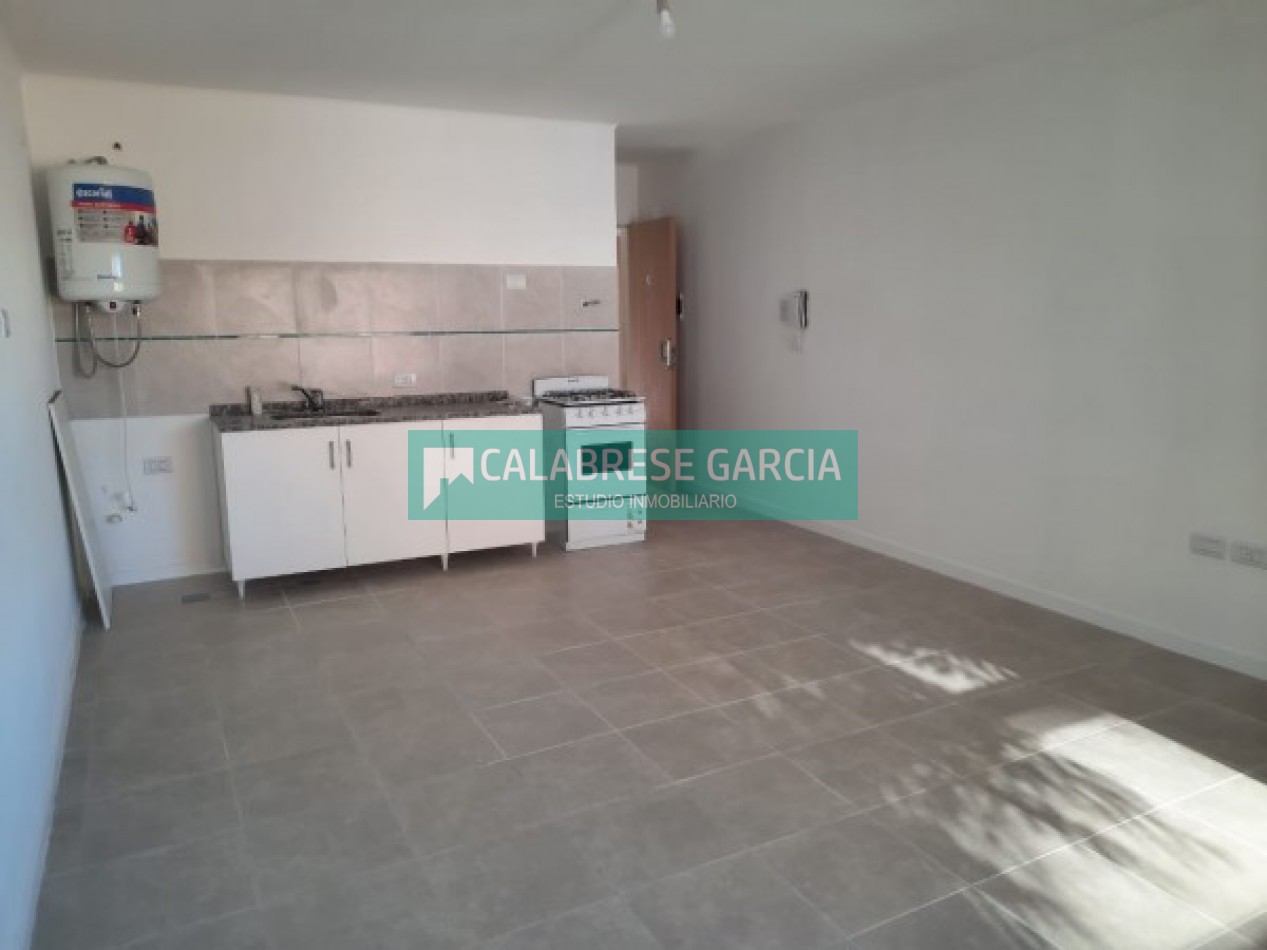 ALQUILO monoambiente zona Facultad Ciencias Economicas