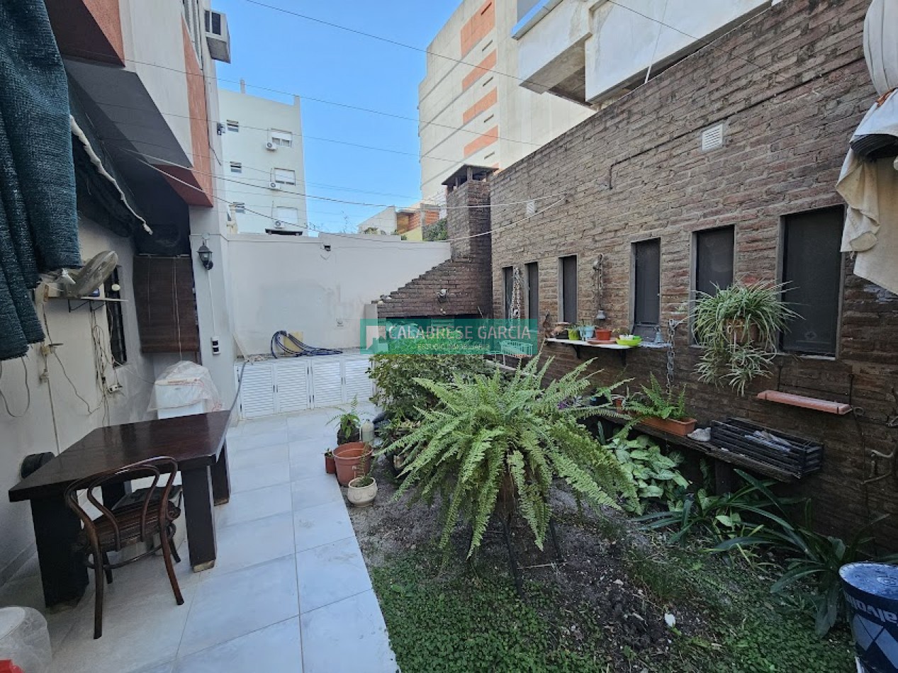 SE VENDE CASA ZONA CENTRO LISTA PARA ENTRAR A VIVIR