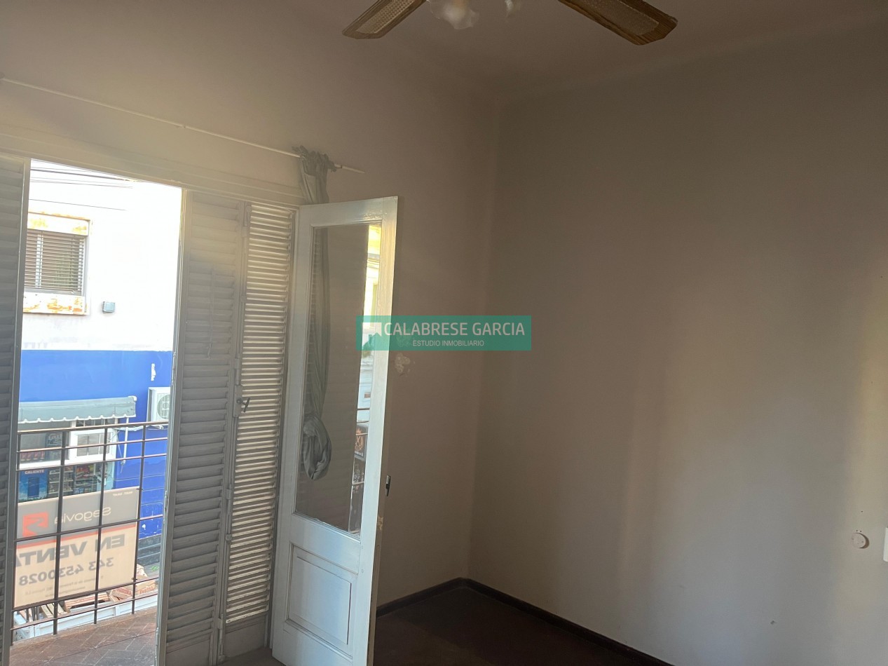 Imperdible Oportunidad Casa + Local en pleno Centro de Parana!
