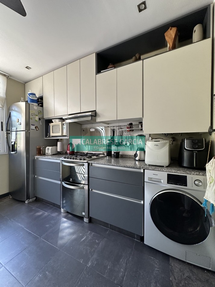 SE VENDE CASA LISTA PARA ENTRAR A VIVIR ZONA PLAZA SAENZ PEÑA
