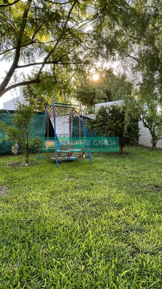 Vendo casa/ 2dorm/ piscina/ patio verde Oro Verde