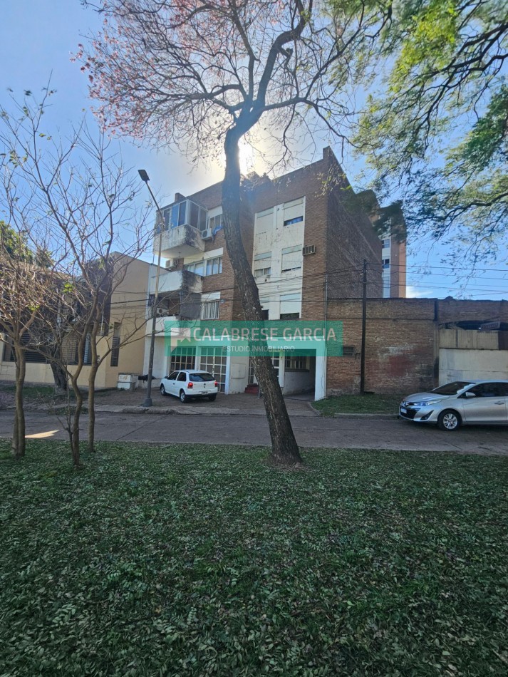 Se alquila departamento de 2 dormitorios 