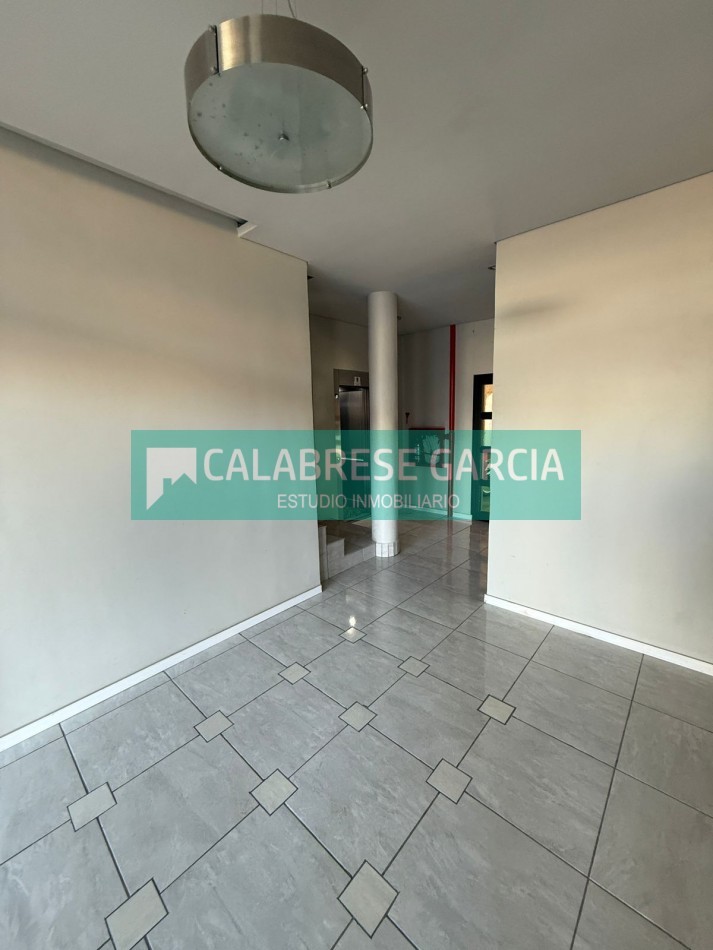 Alquilo monoambiente con amenities 
