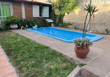 Vendo Casa 3 dorm, doble cochera , Pileta y Quincho