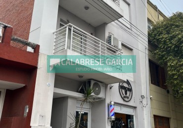 Alquilo Monoambiente zona Centro